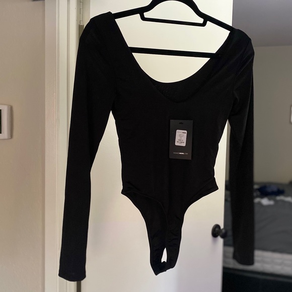 NWT 🖤 Layer Up Bodysuit - Black by Fashionova - Picture 2 of 7